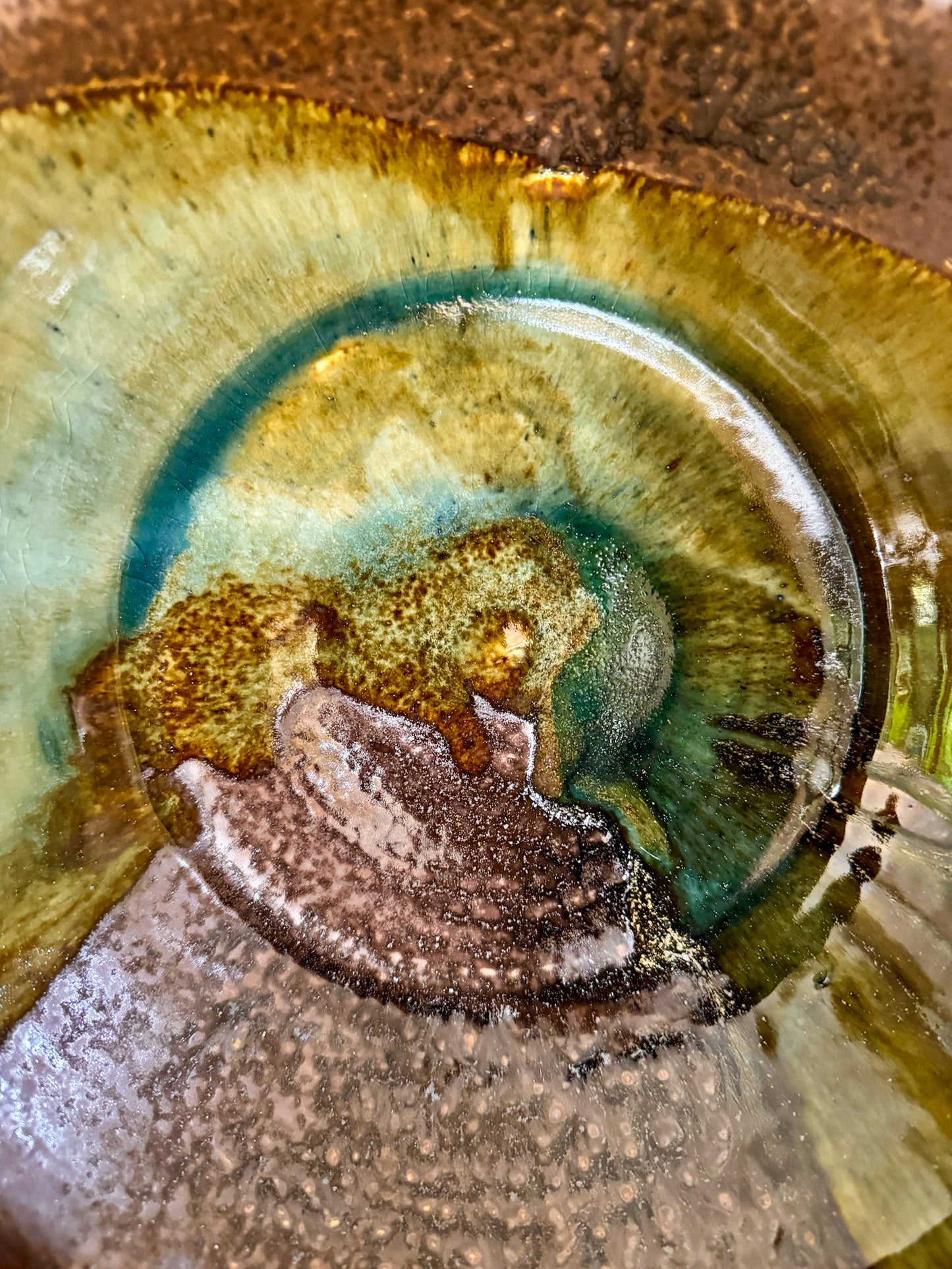 Medium Serving Plate (Wheel Thrown)