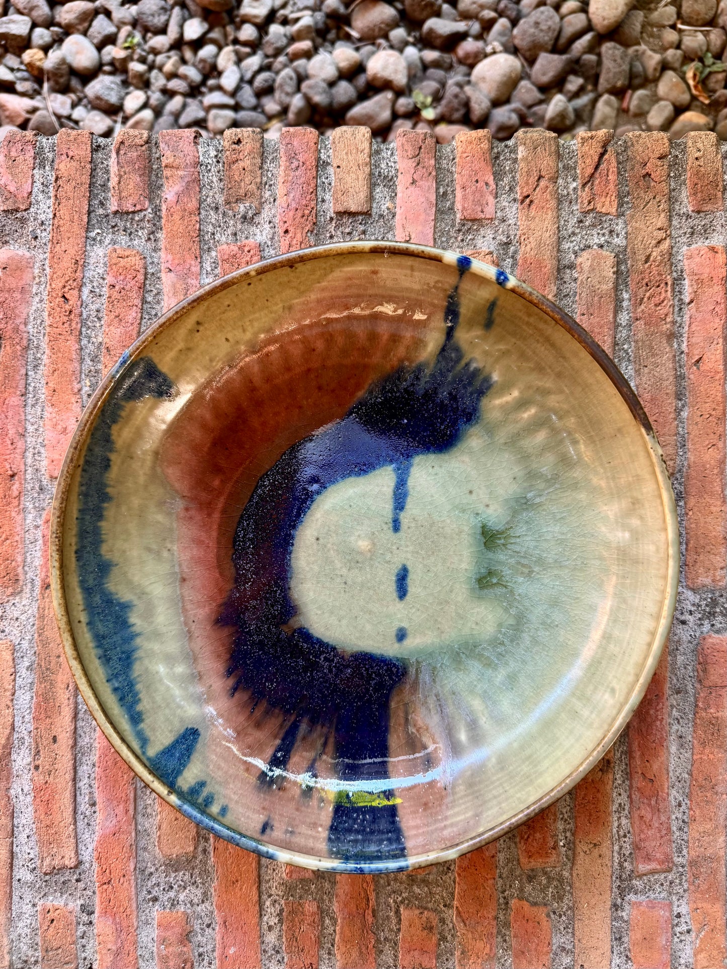 Medium Serving Plate (Wheel Thrown)