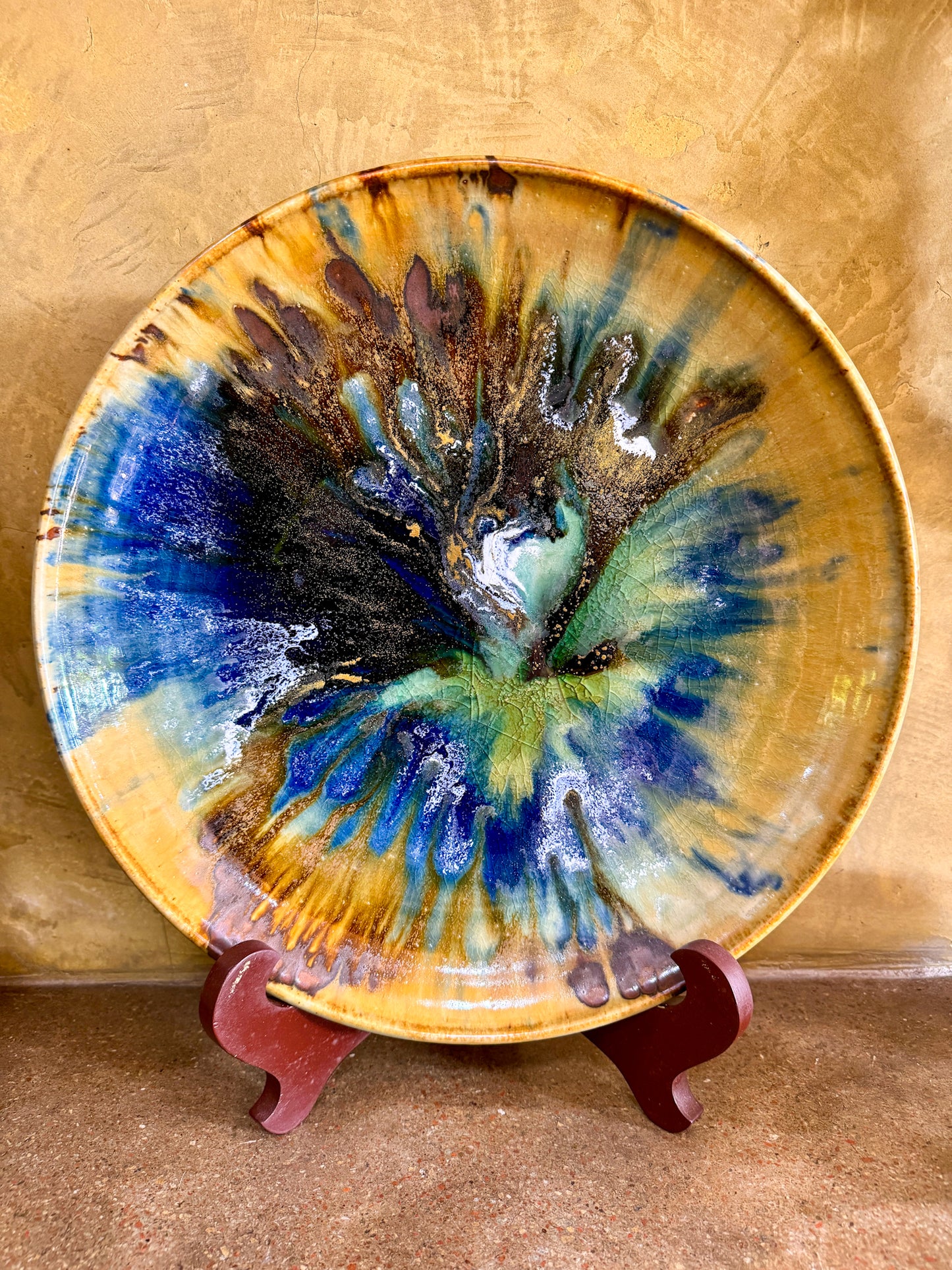 Extra Large Serving Plate (Wheel Thrown)