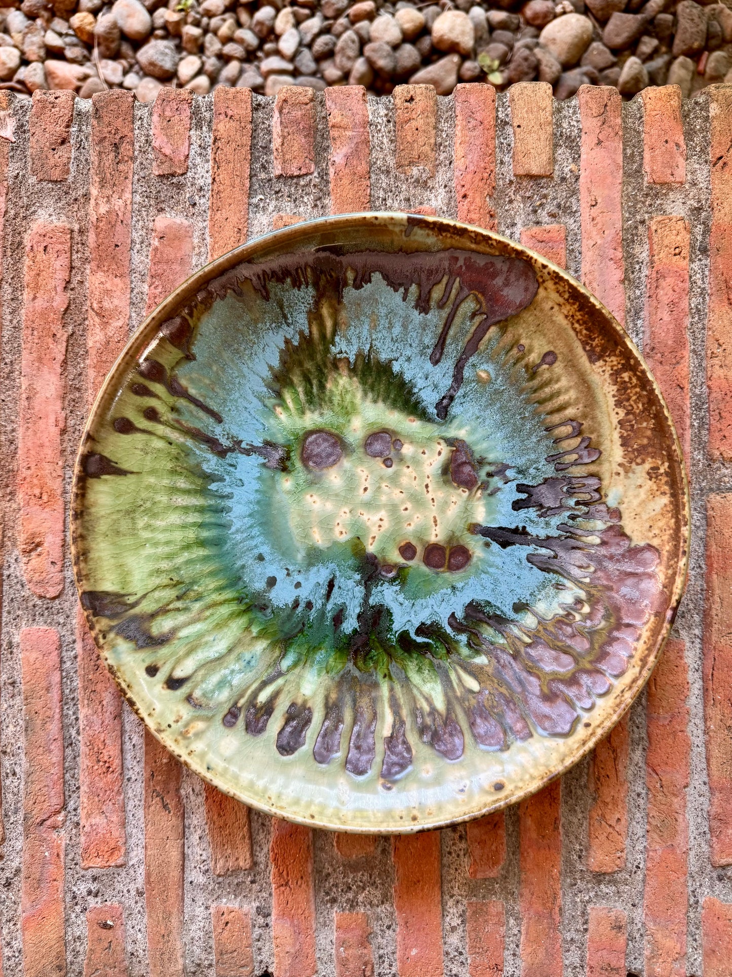 Medium Serving Plate (Wheel Thrown)