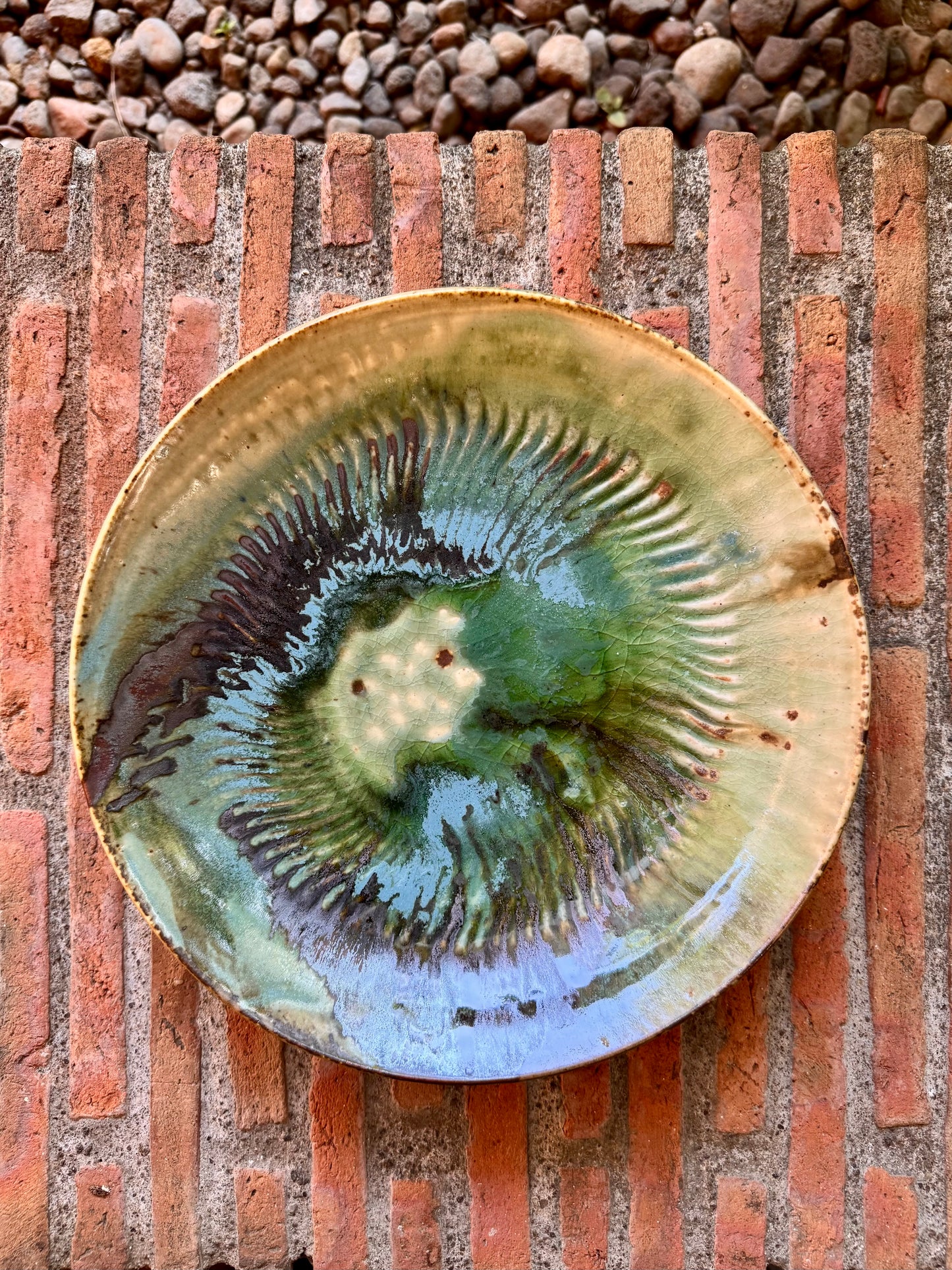 Medium Serving Plate (Wheel Thrown)