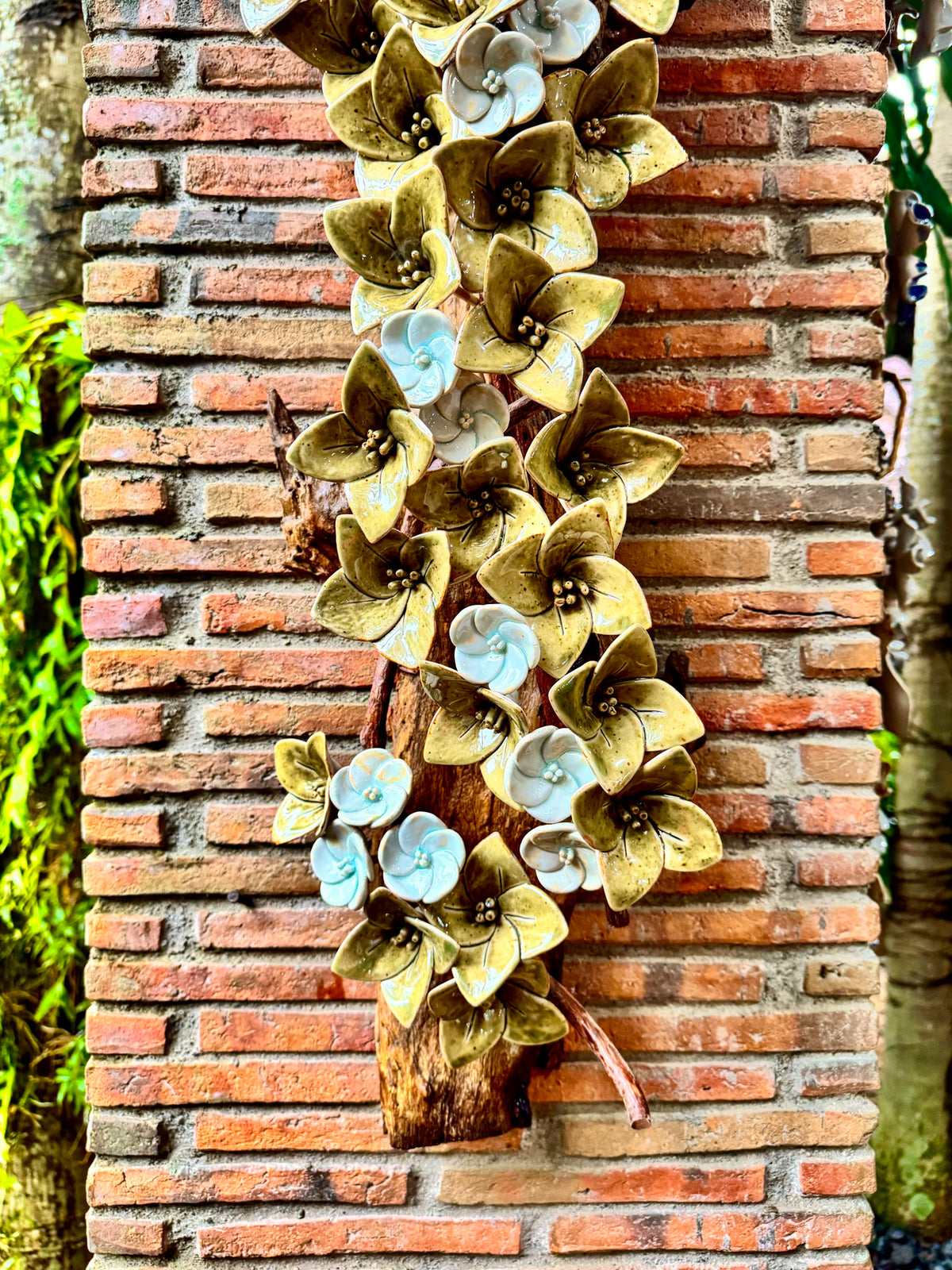Flower Wall Hang