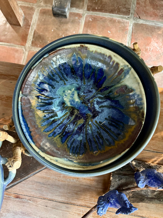 Medium Serving Plate (Wheel Thrown)