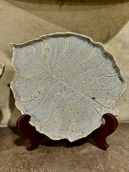 Monstera Leaf Plate