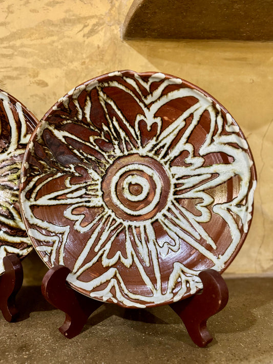 Large Serving Plate (Wheel Thrown)