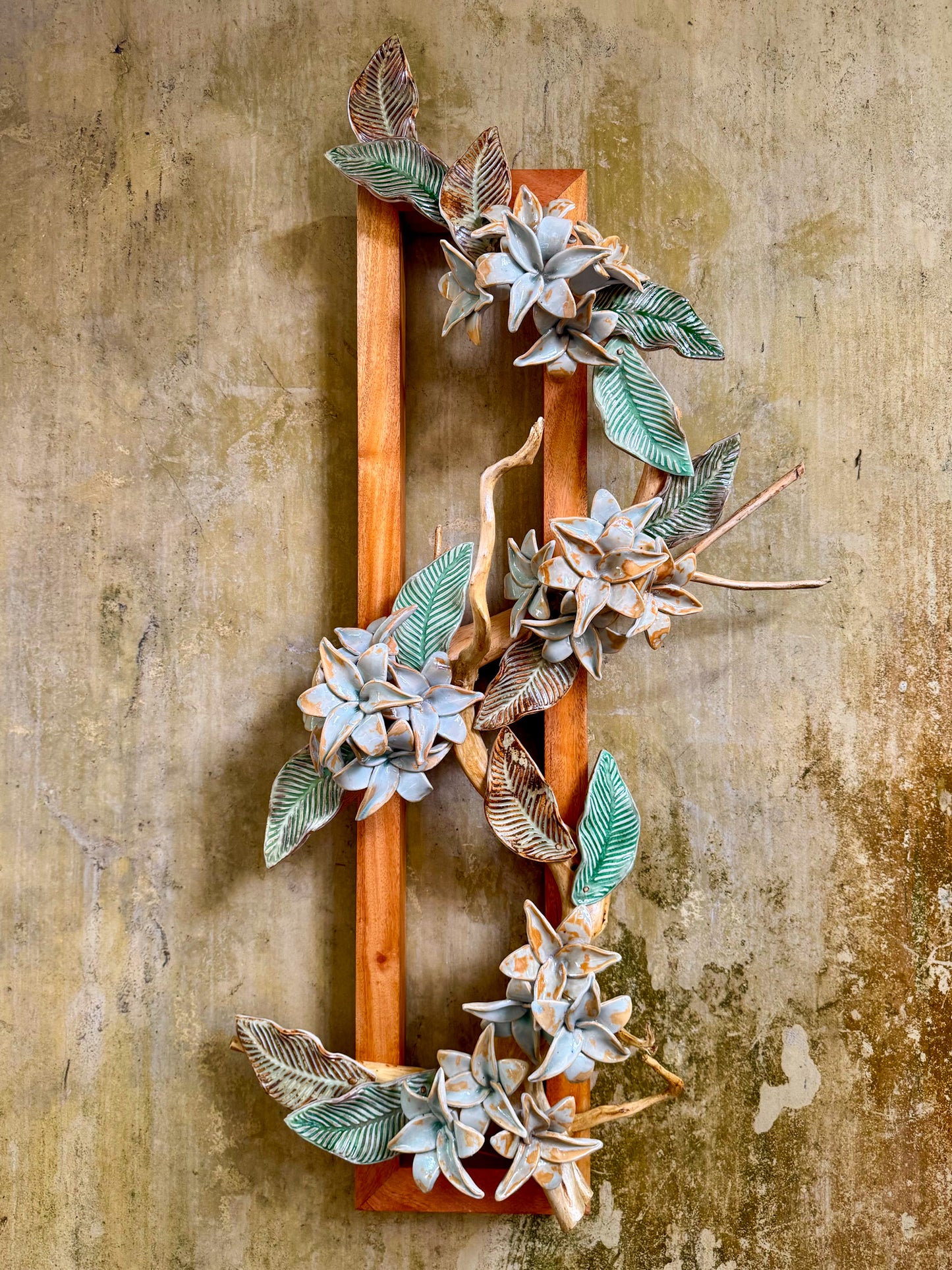 Lily Wall Hang