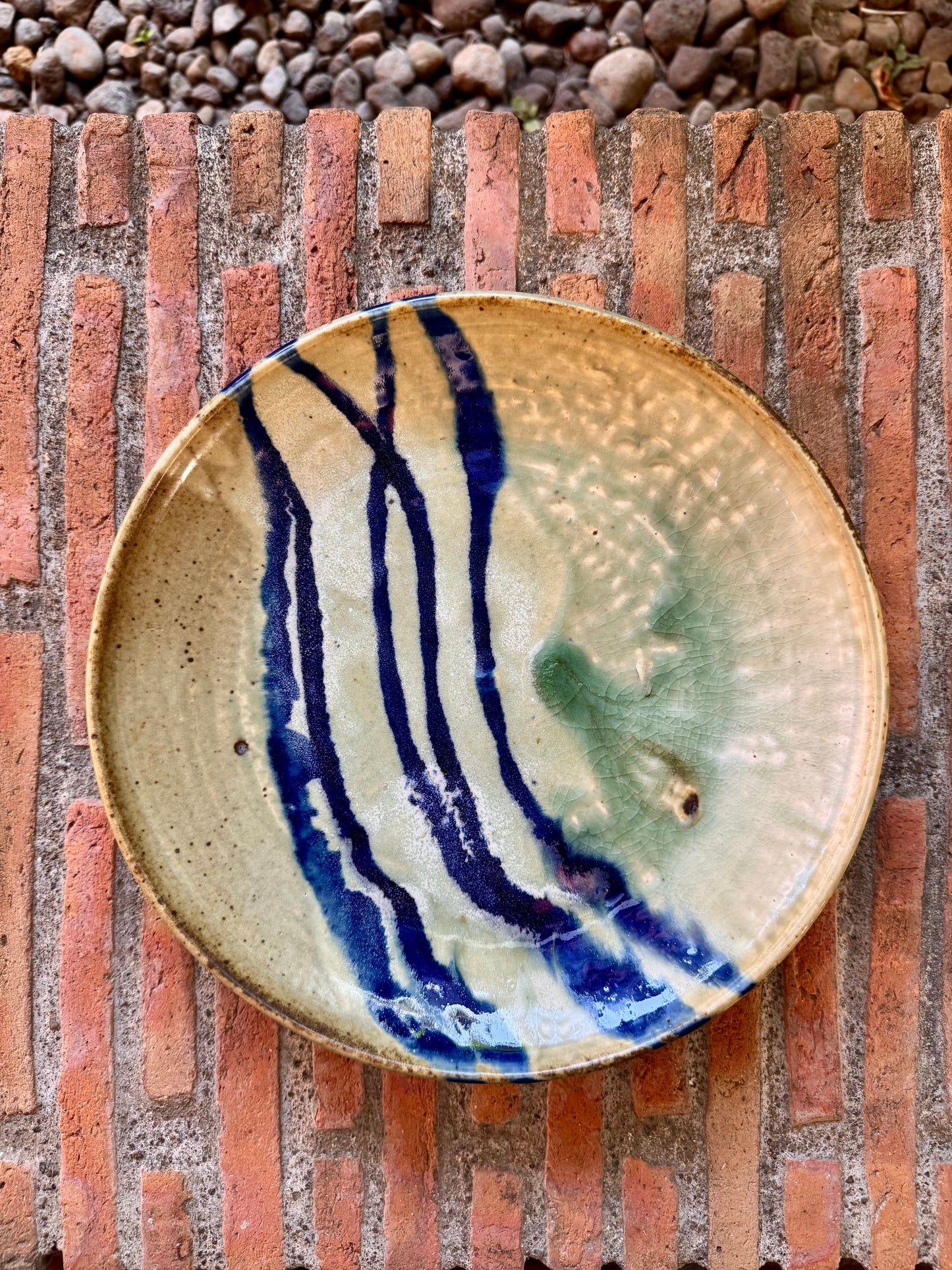 Medium Serving Plate (Wheel Thrown)