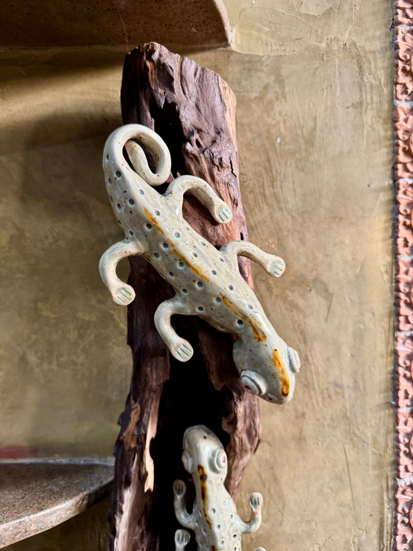 Tuko Wall Hang / Tabletop