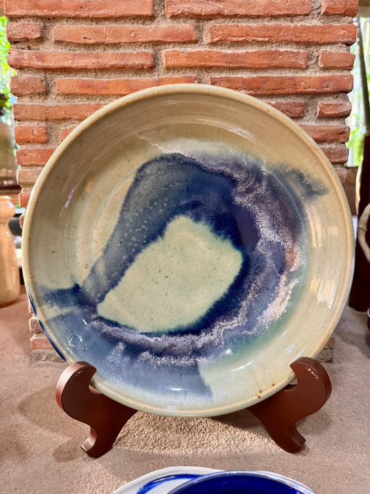 Large Serving Plate (Wheel Thrown)
