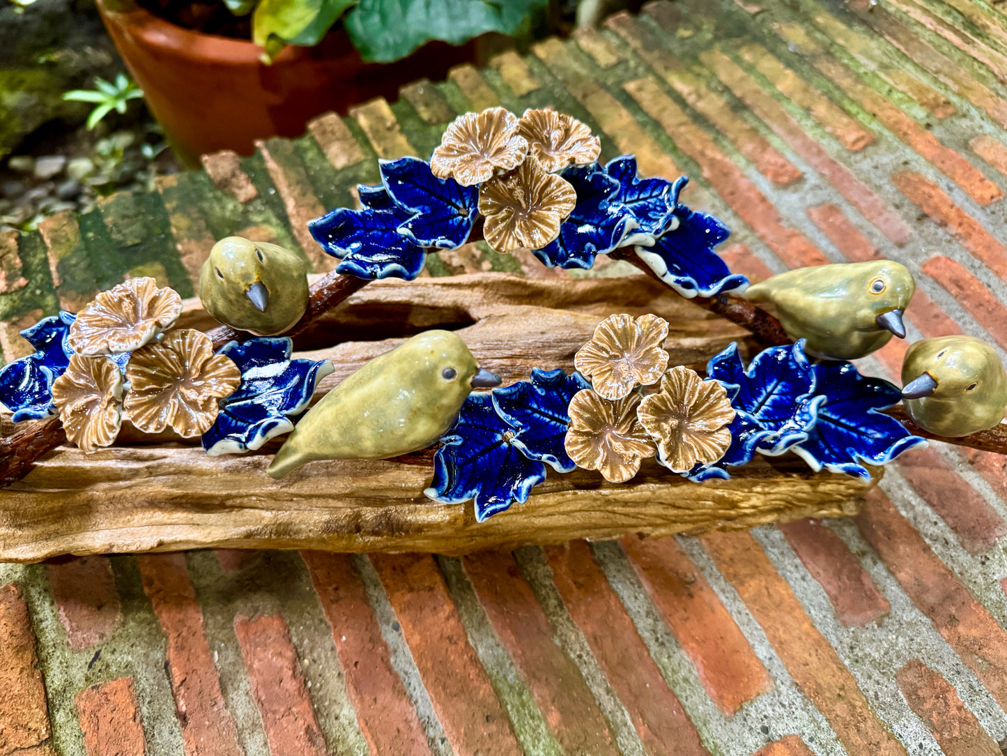 Birds and Gumamela Tabletop