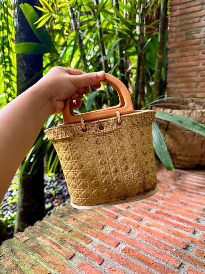 Bayong Vase (Medium)
