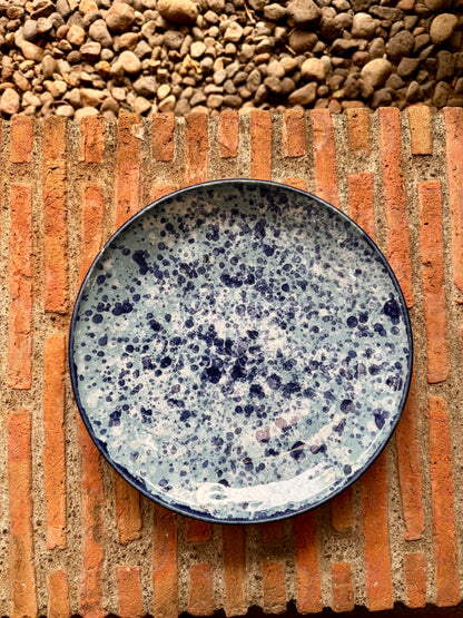 Medium Serving Plate (Wheel Thrown)
