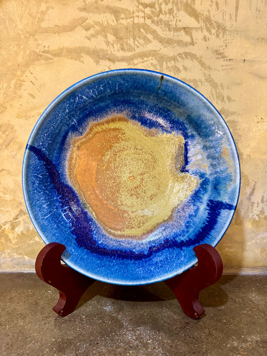 Medium Serving Plate (Wheel Thrown)