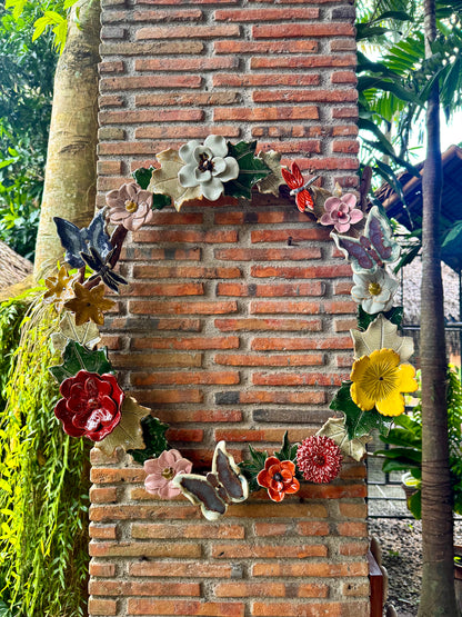 Flower Wreath Wall Hang