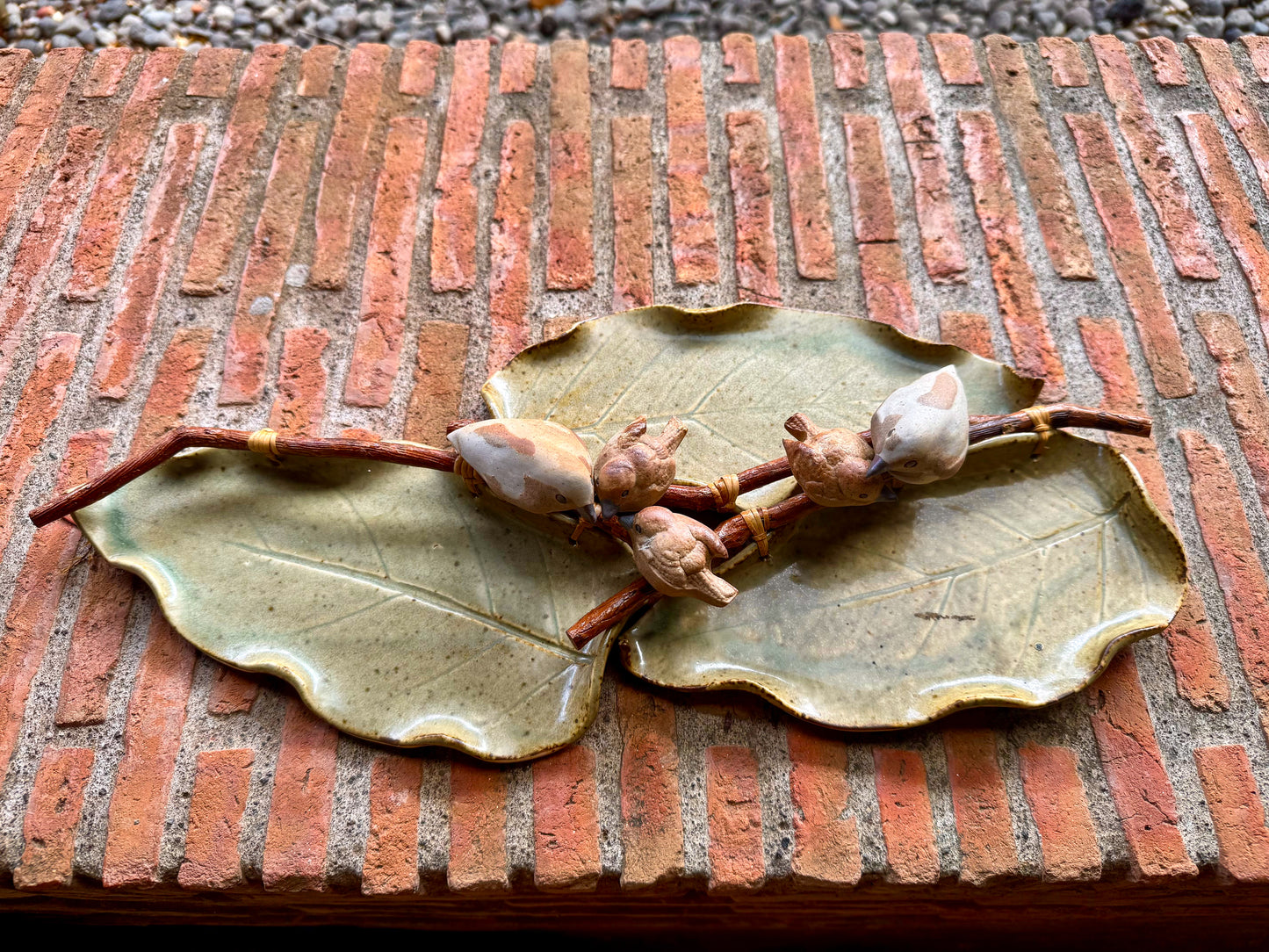 Birds on Leaves Tabletop