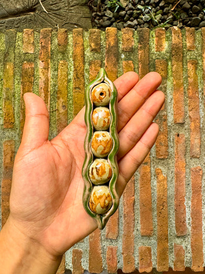 Pea Incense Holder