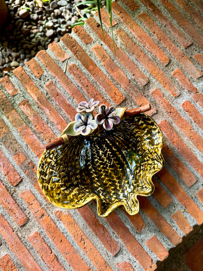 Abaniko Bowl w/ Flowers