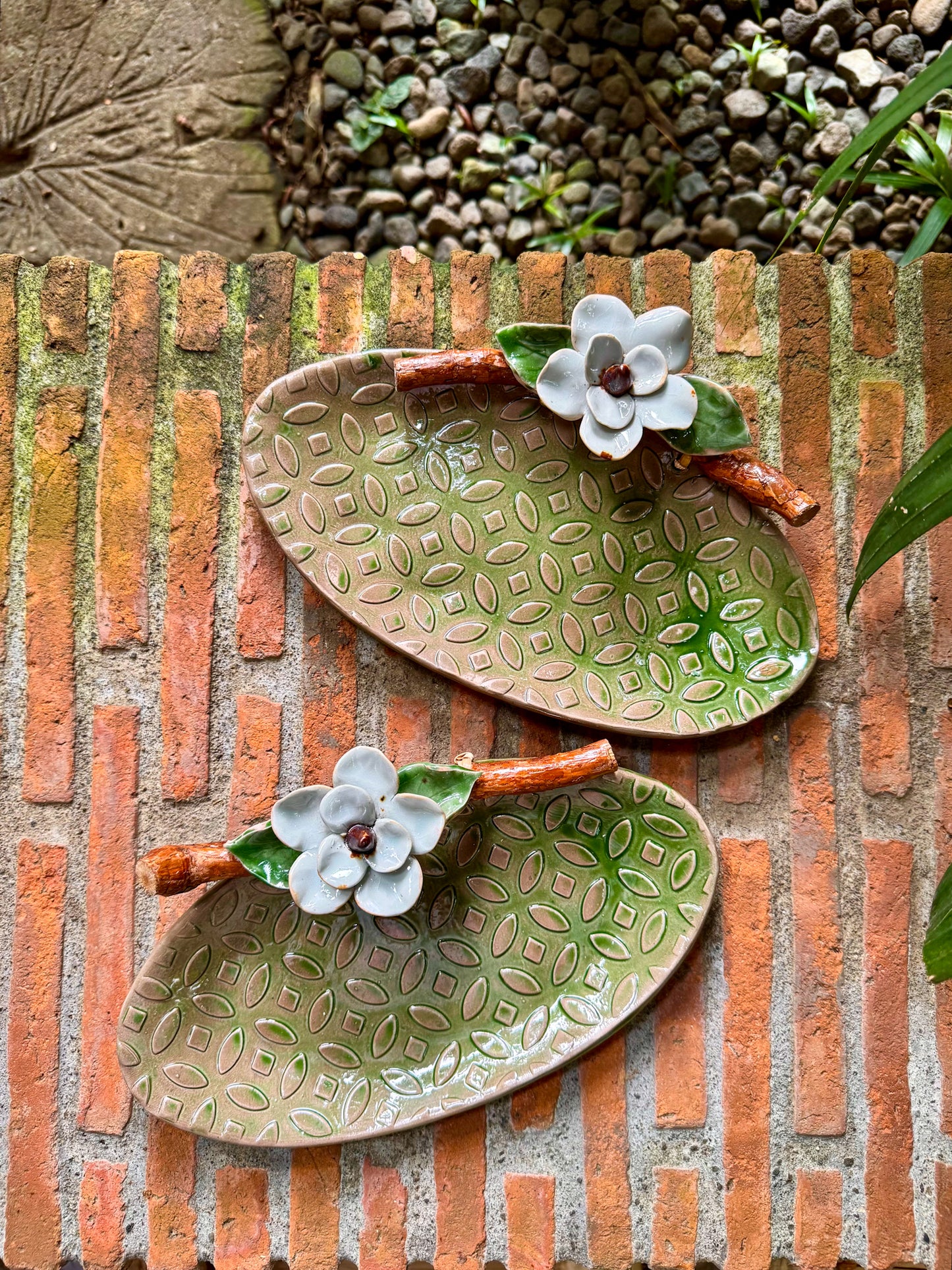 Plate with Flower