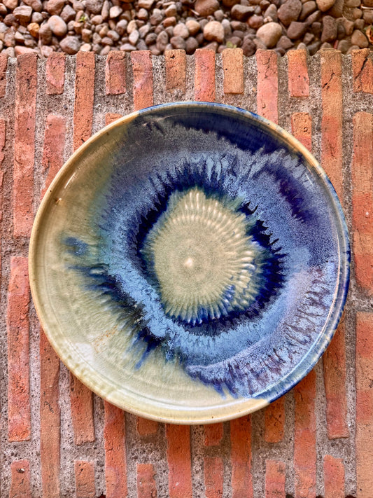 Medium Serving Plate (Wheel Thrown)