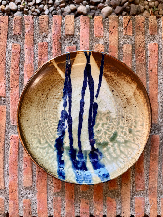 Medium Serving Plate (Wheel Thrown)