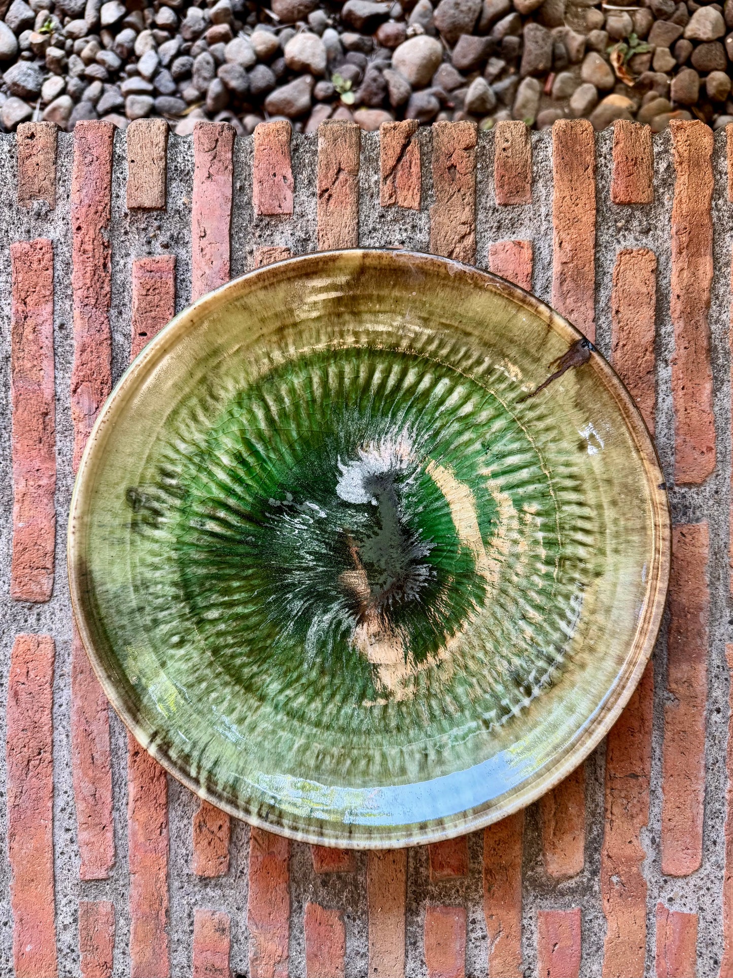 Medium Serving Plate (Wheel Thrown)