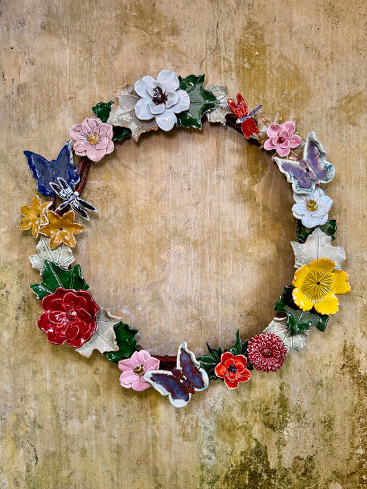 Flower Wreath Wall Hang