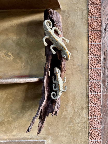 Tuko Wall Hang / Tabletop