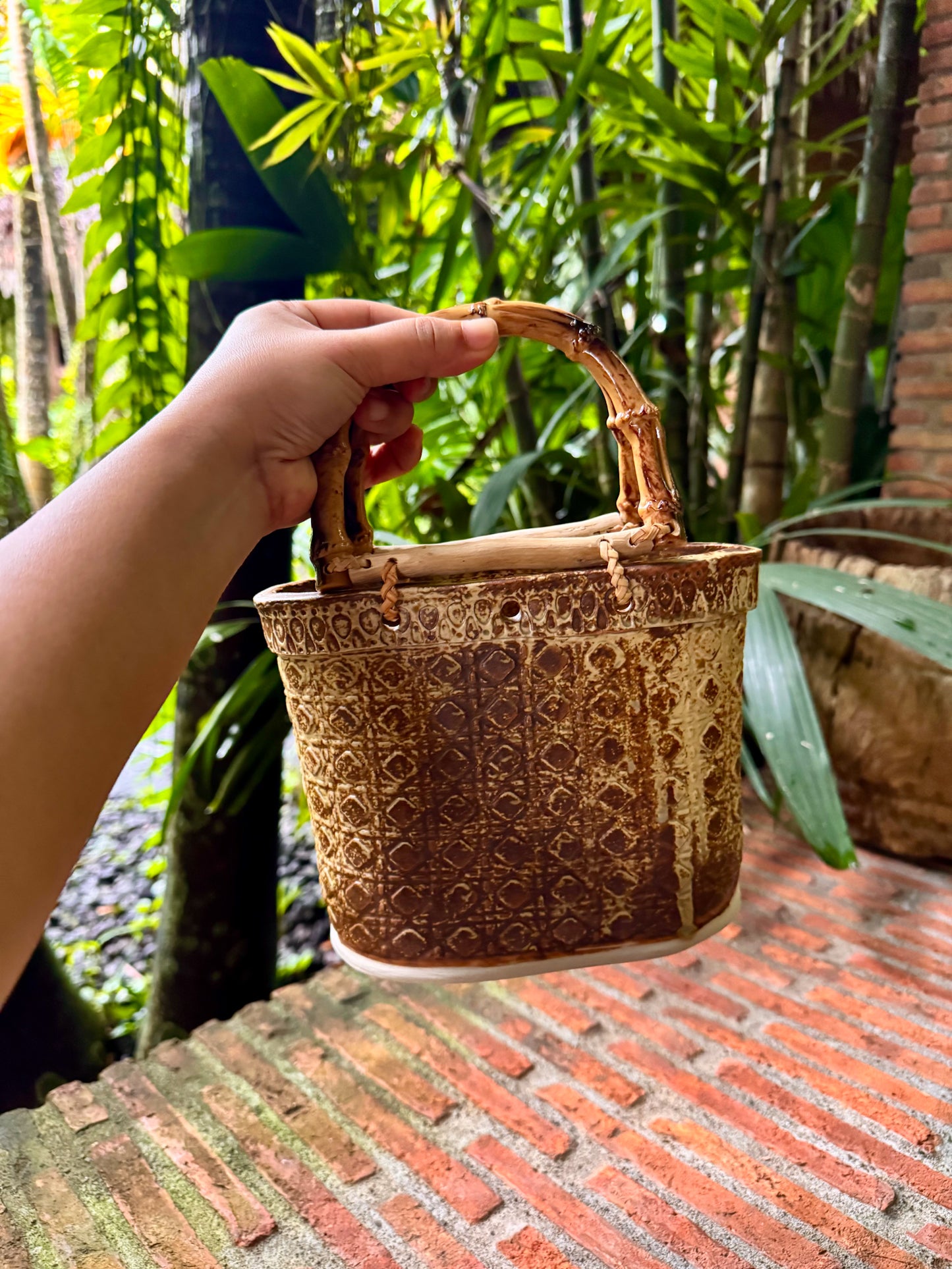 Bayong Vase (Medium)