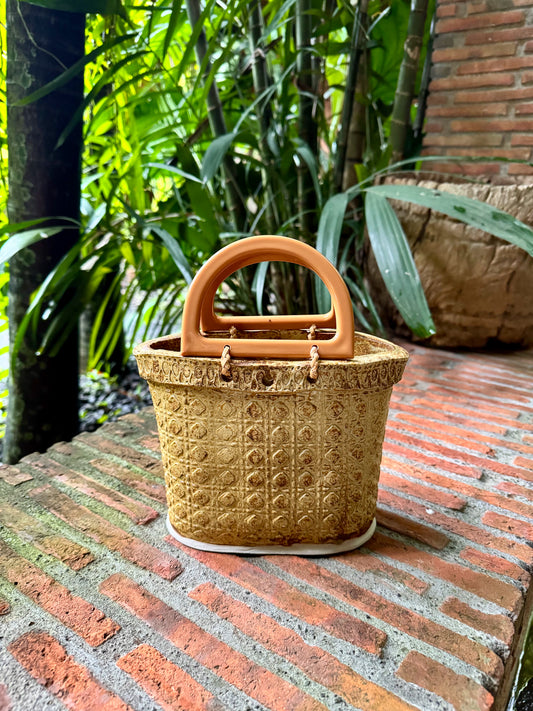 Bayong Vase (Medium)