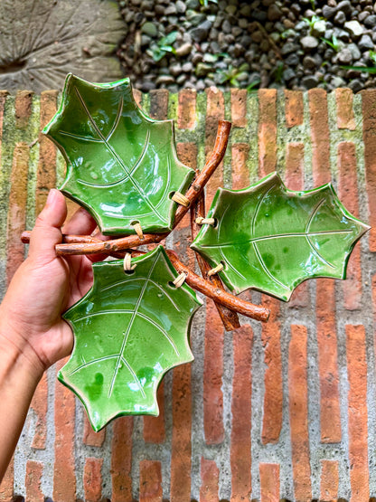 Leaf Plates with Vines