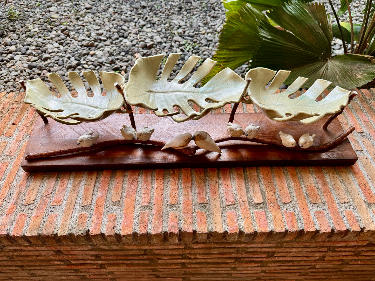 Monstera with Birds on Vines Tabletop (Matte)