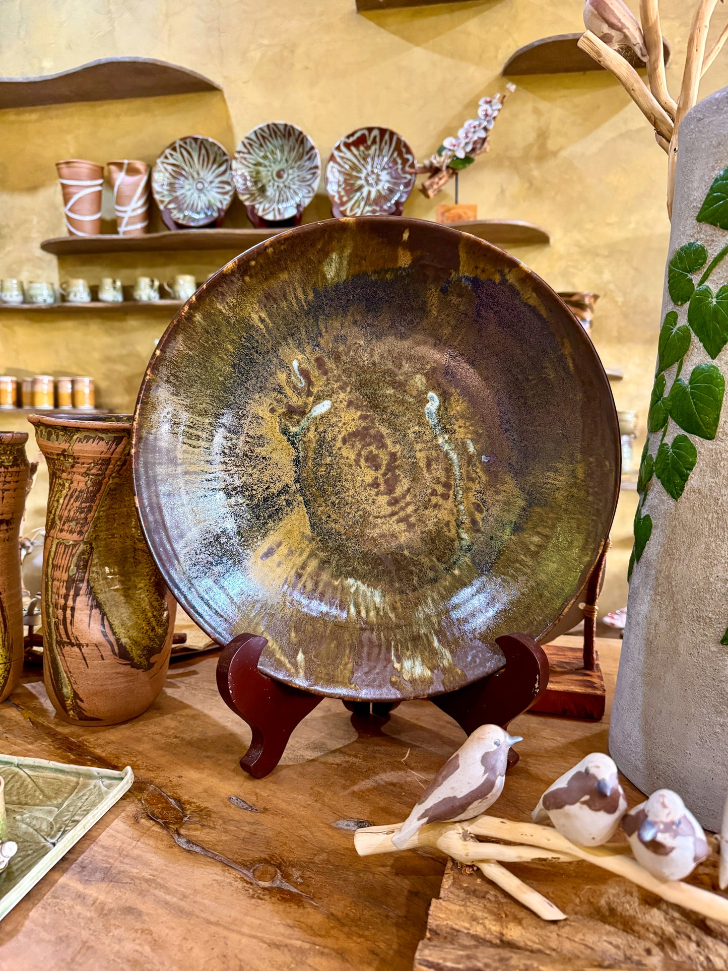 Extra Large Serving Plate (Wheel Thrown)