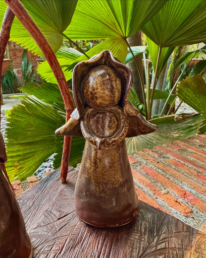 Nativity Tabletop (Mary, Jesus, Joseph, Angel, & 1 Sheep)