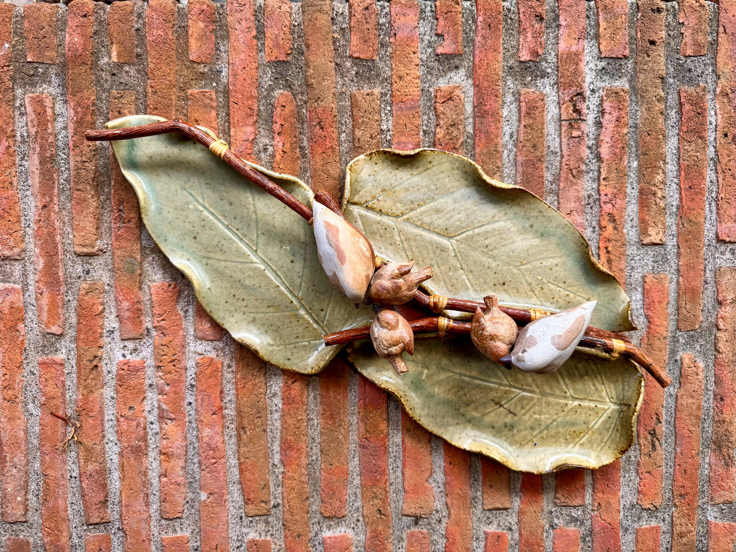 Birds on Leaves Tabletop