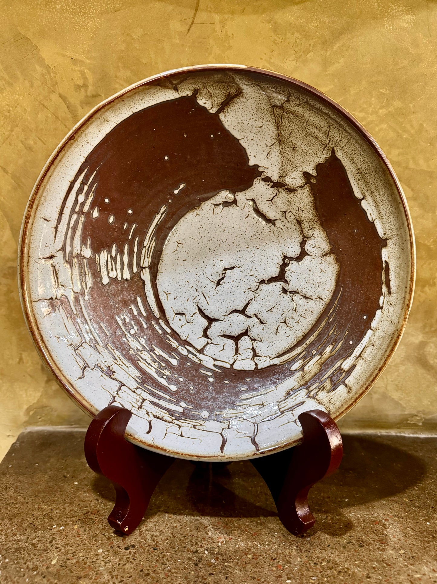 Large Serving Plate (Wheel Thrown)