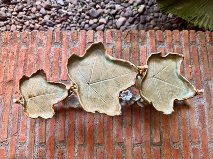 Leaf Plate with Birds and Flowers Tabletop