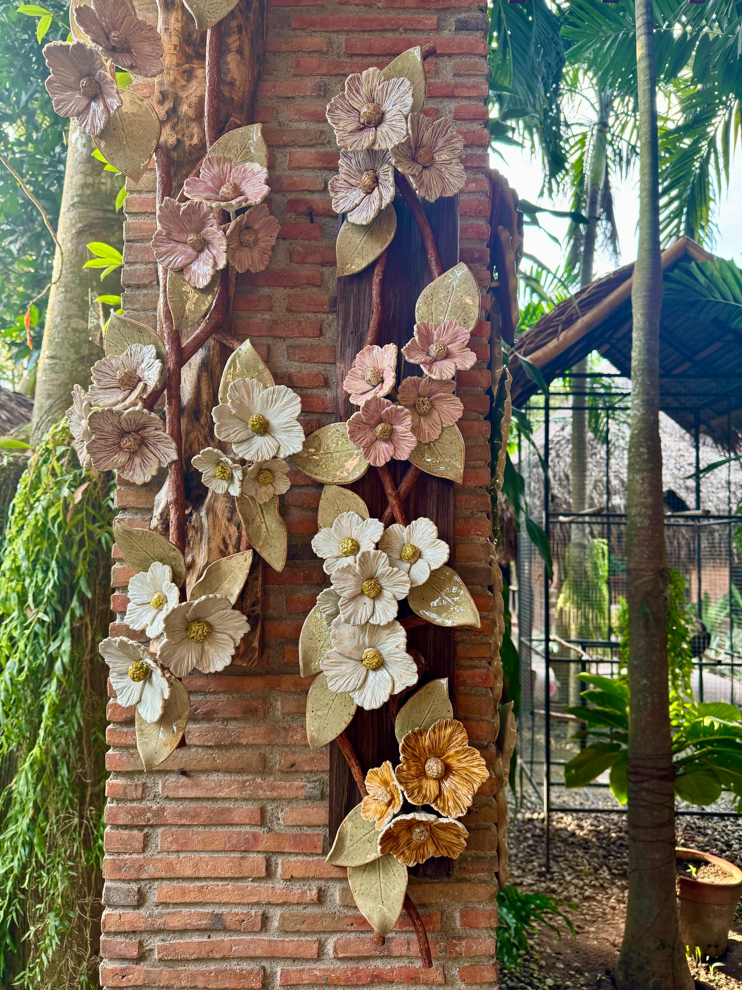 Flower Wall Hang