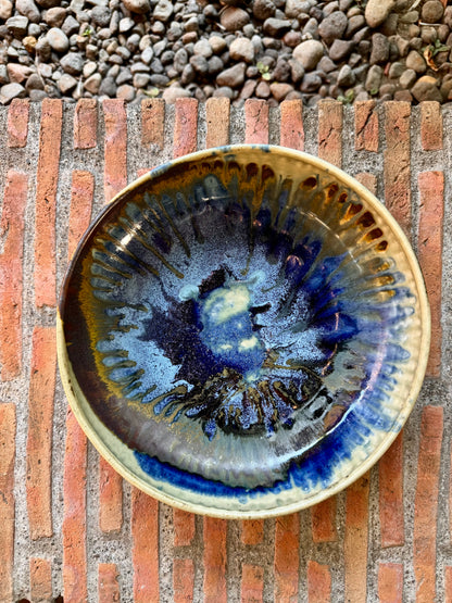 Medium Serving Bowl (Wheel Thrown)