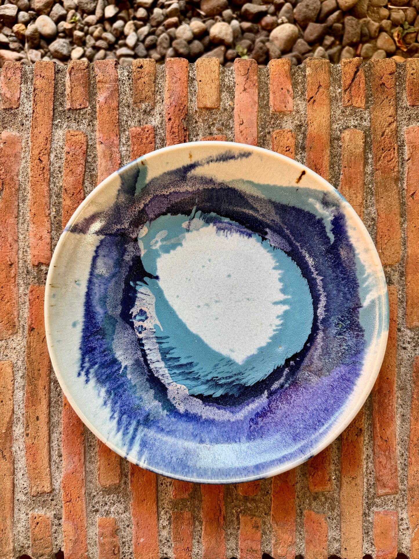 Medium Serving Plate (Wheel Thrown)