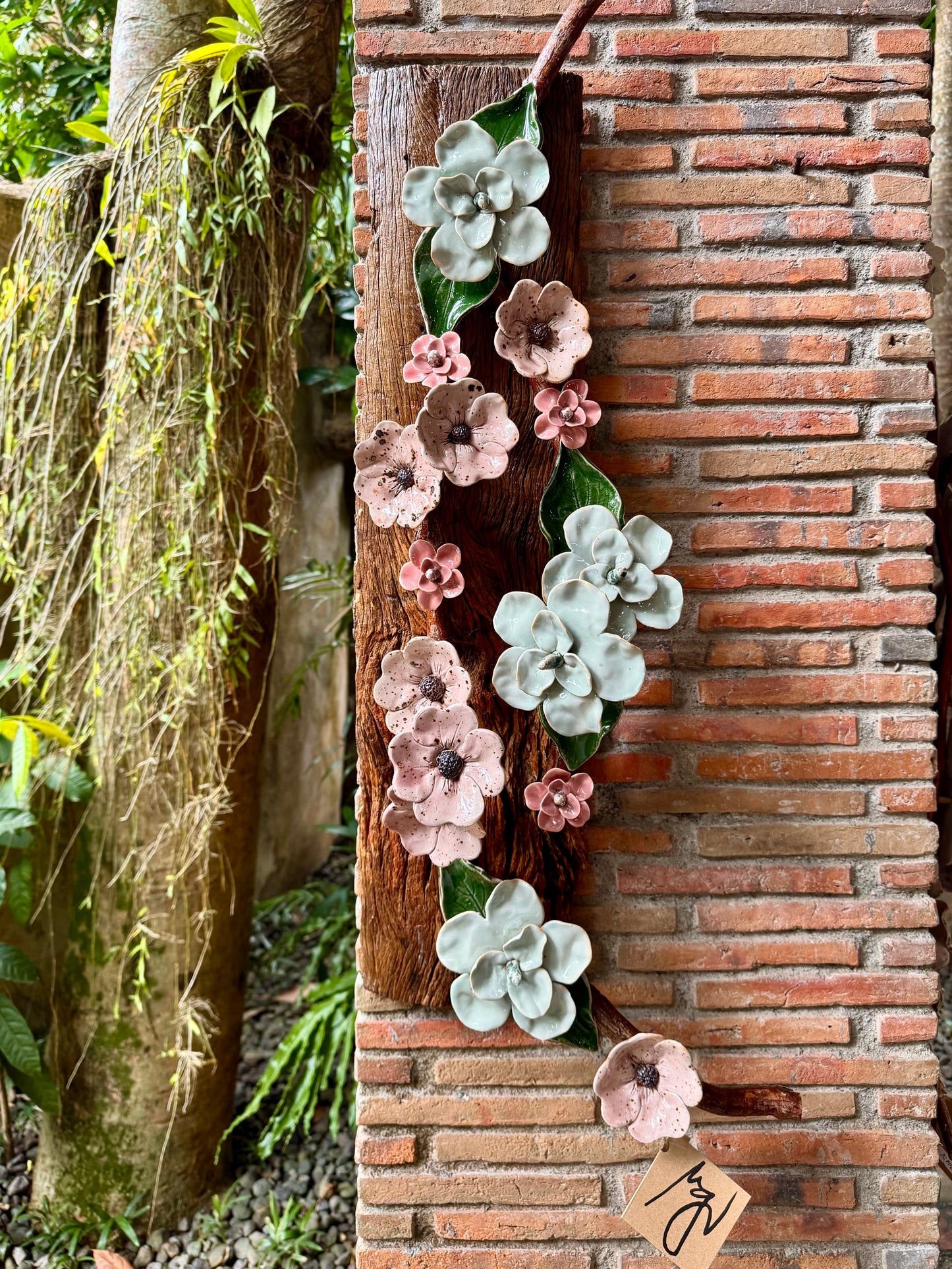 Flower Wall Hang