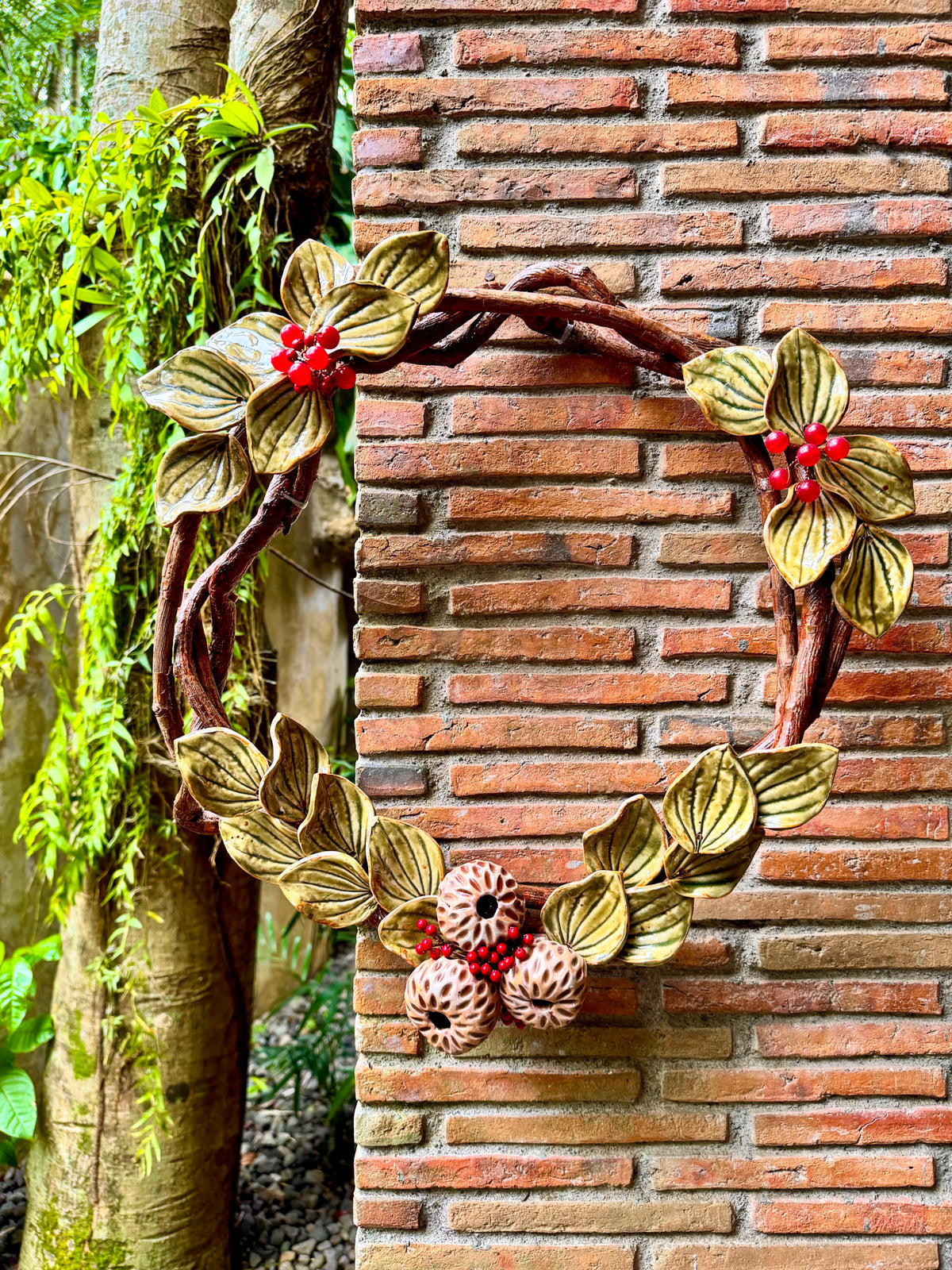Flower Wreath Wall Hang