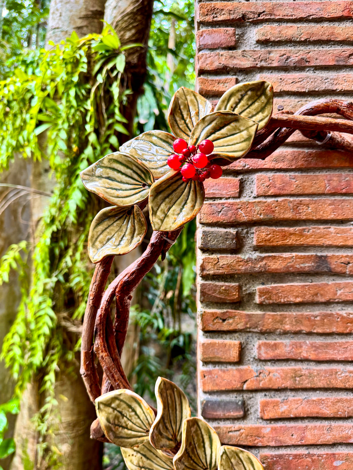 Flower Wreath Wall Hang