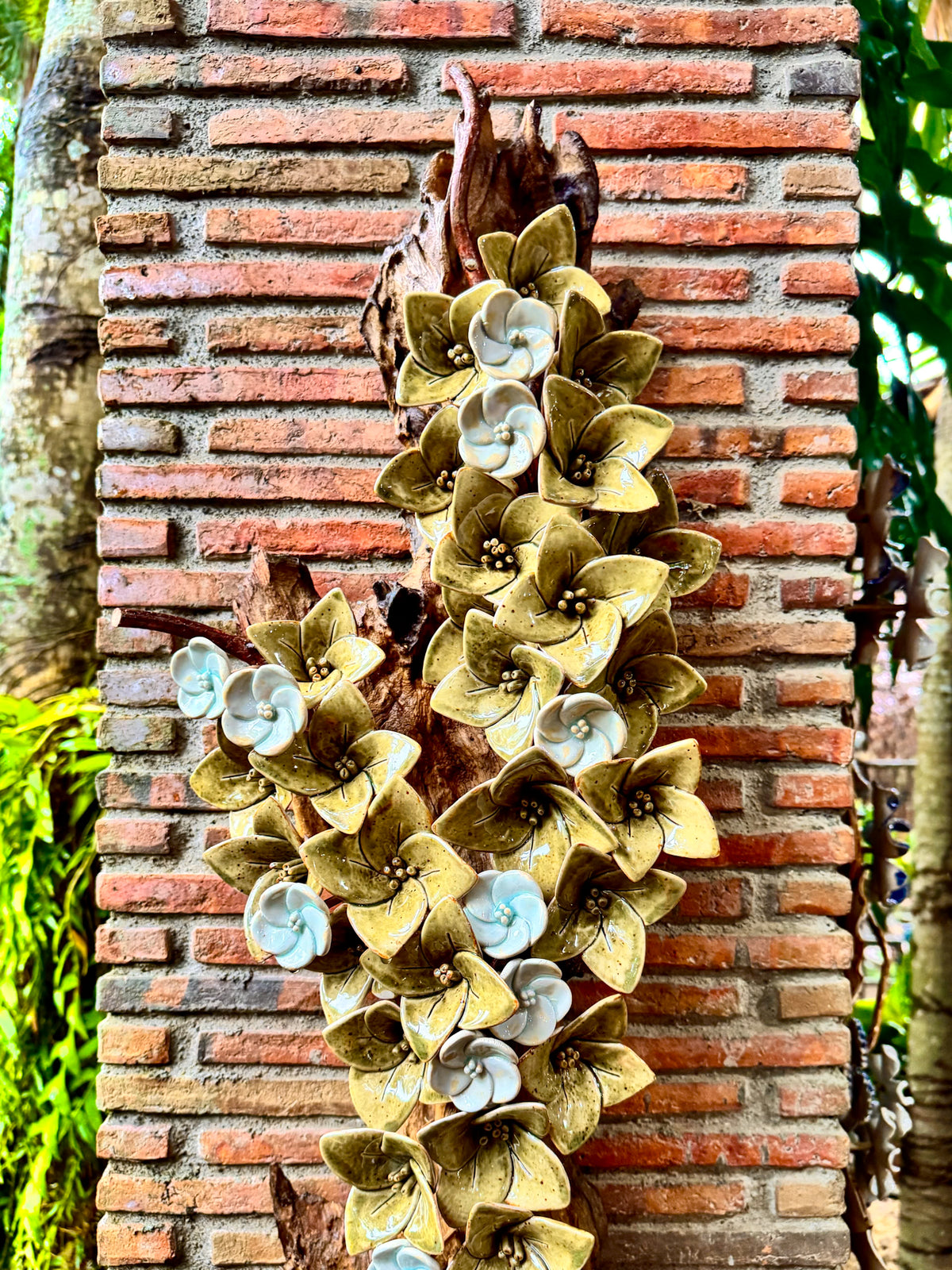 Flower Wall Hang