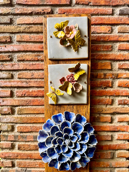 Flower Tile Wall Hang